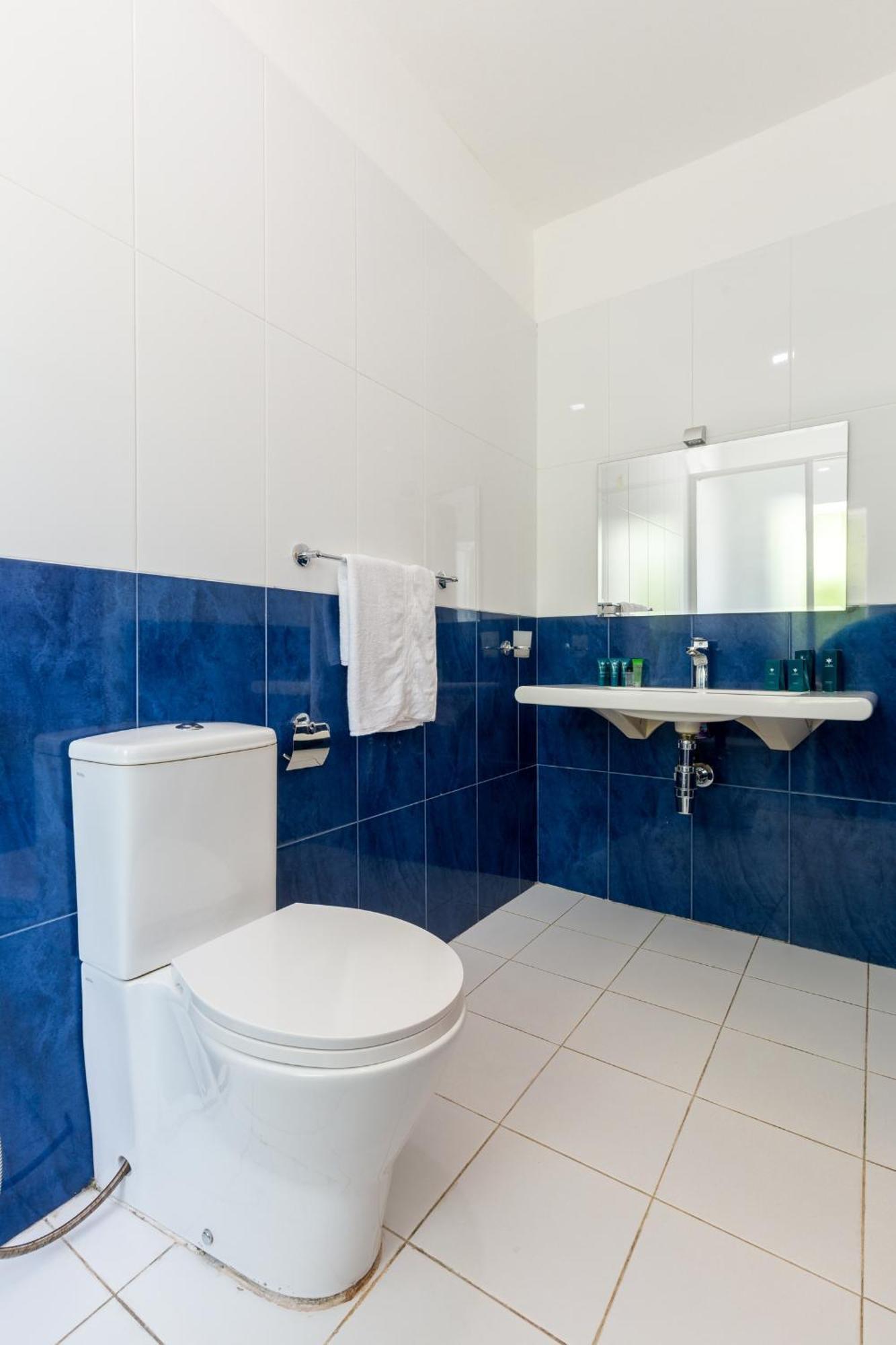 Royal Mount Hotel Dehiwala-Mount Lavinia Room photo